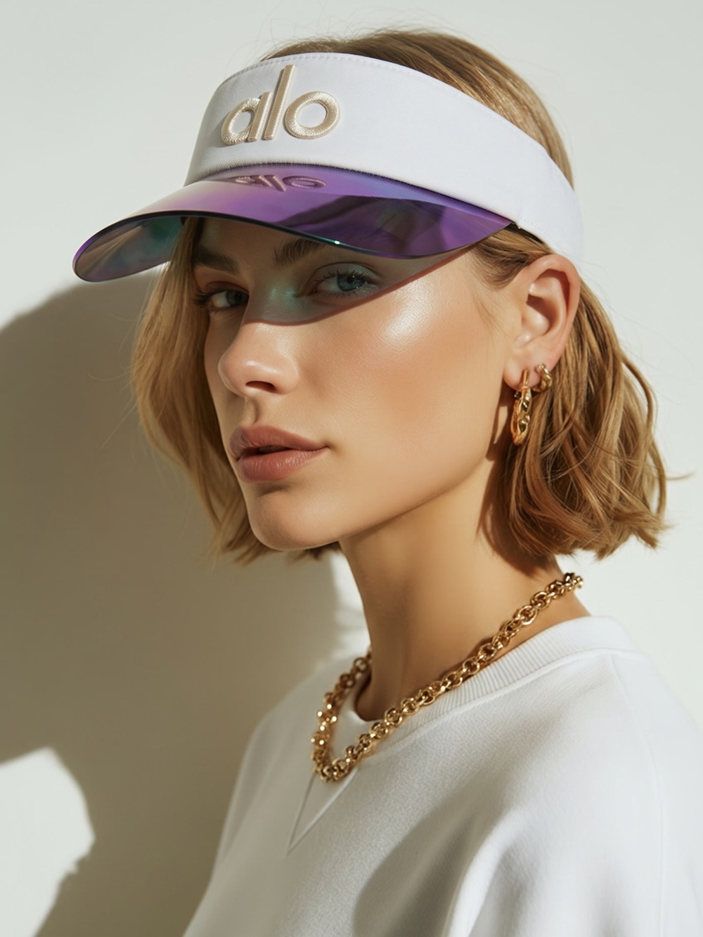 ALO Yoga White Visor with Iridescent Brim - Picture 6 of 16